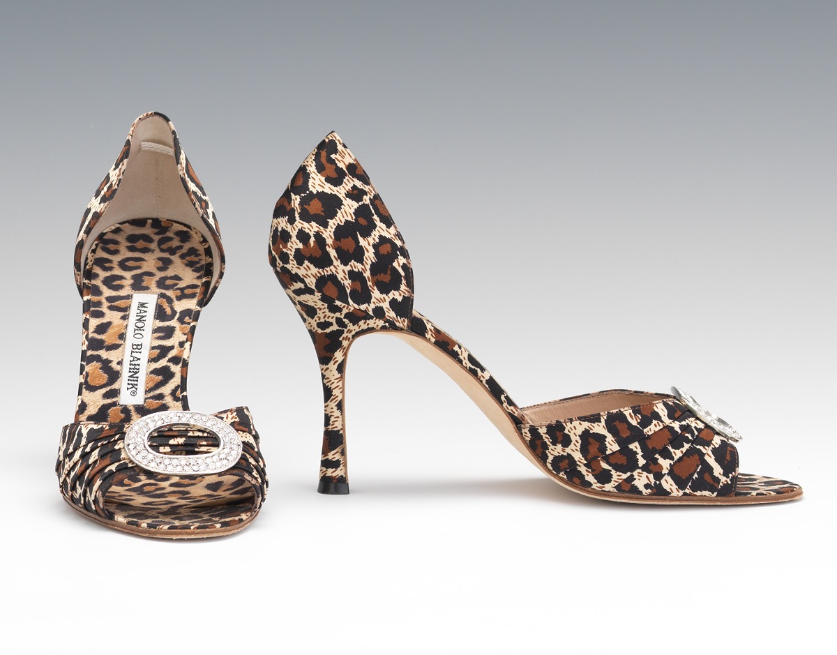 Manolo Blahnik Sedaraby Open Toe D Orsay Pump In Leopard Print Satin