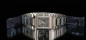 versace landmark watch