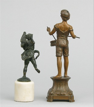 sculptural figures