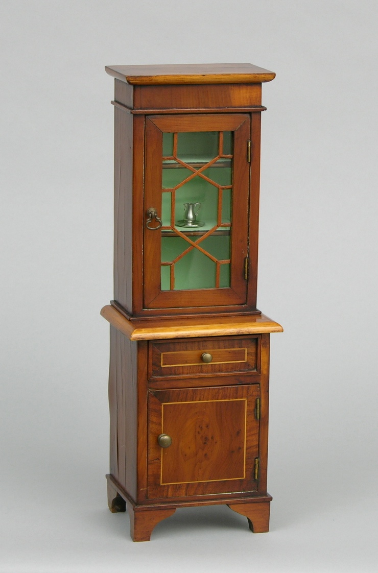 A Miniature Salesman's Sample of a Hepplewhite Style China ca