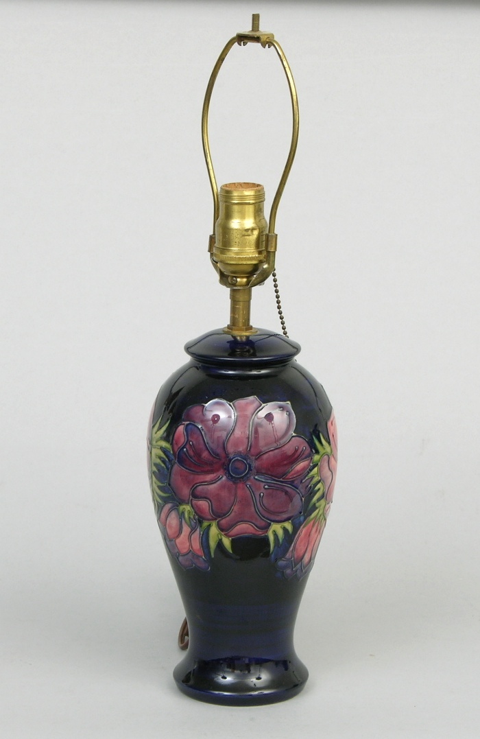 moorcroft lamp base