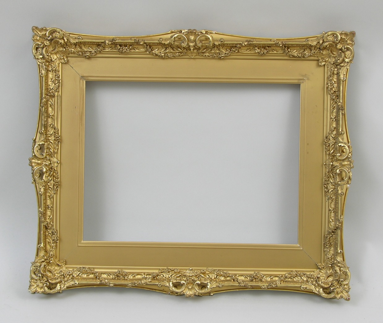 An Antique Ornate Plaster & Gilt Picture Frame, 09.13.08, Sold 322