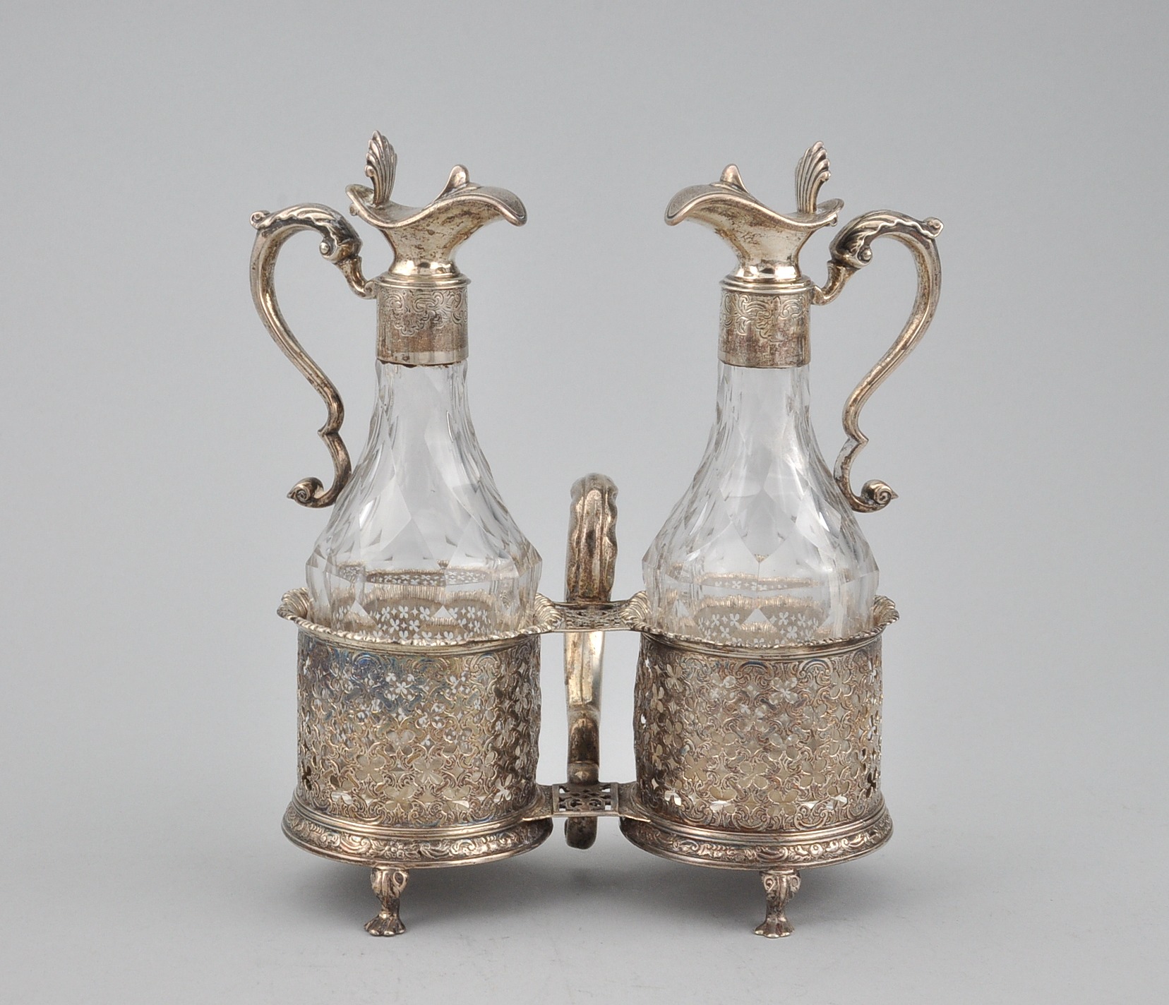 A Sterling Silver Oil and Vinegar Set, London, ca. 1745, 09.10.09, Sold