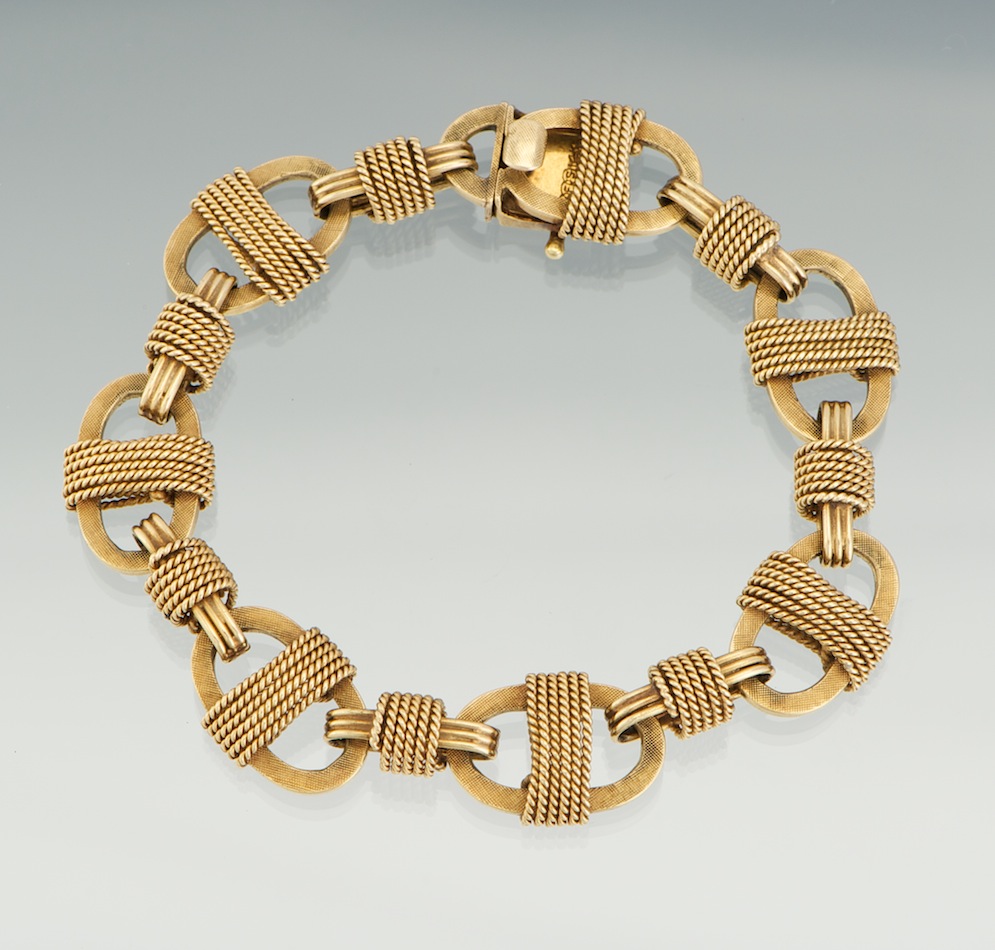 A Ladies' 14k Gold Bracelet , 12.16.11