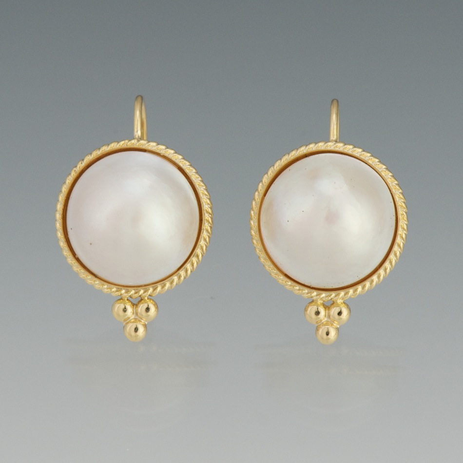 A Pair of Ladies' Mabe Pearl Earrings , 10.21.11, Sold 437