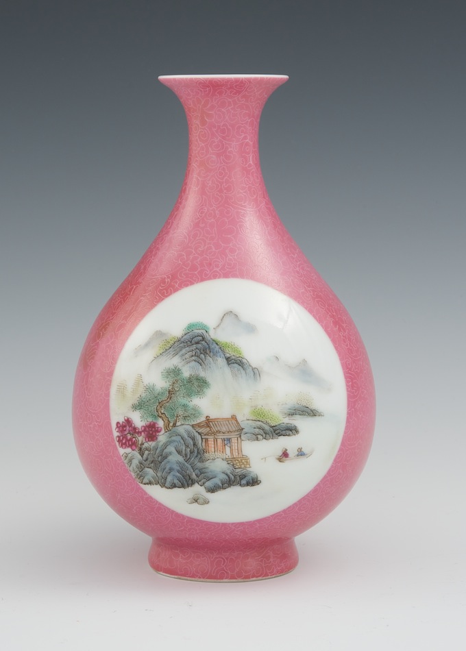 A Very Fine Chinese Pink Vase, Marks of Guangxu Period, 09.03.11, Sold