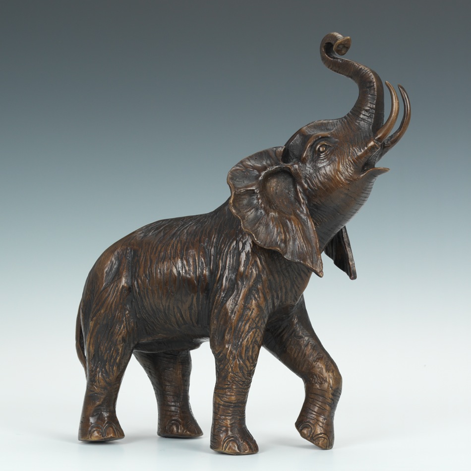 cute elephant sculpture