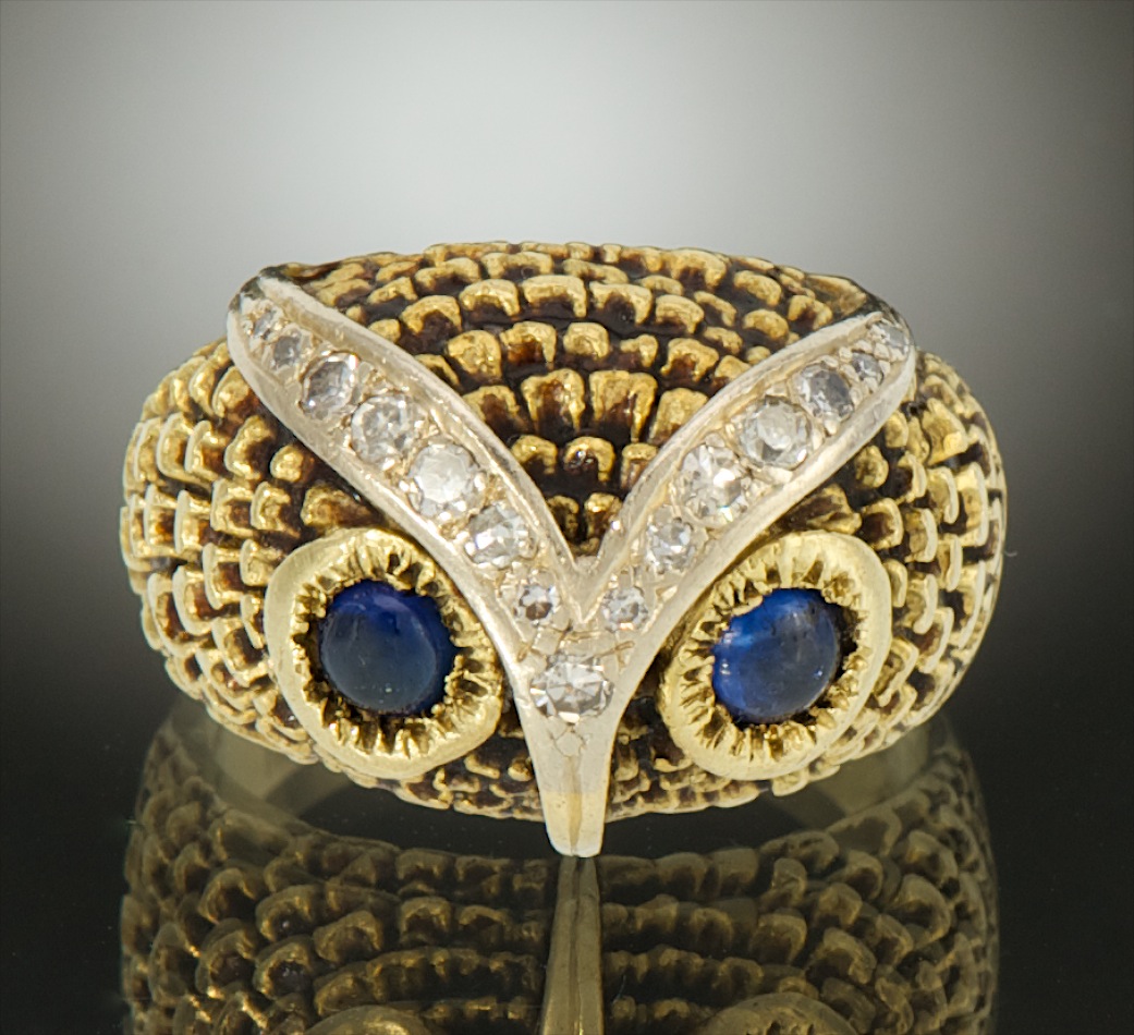 A 18k Gold, Sapphire and Diamond Owl Ring , 09.07.12, Sold 1725