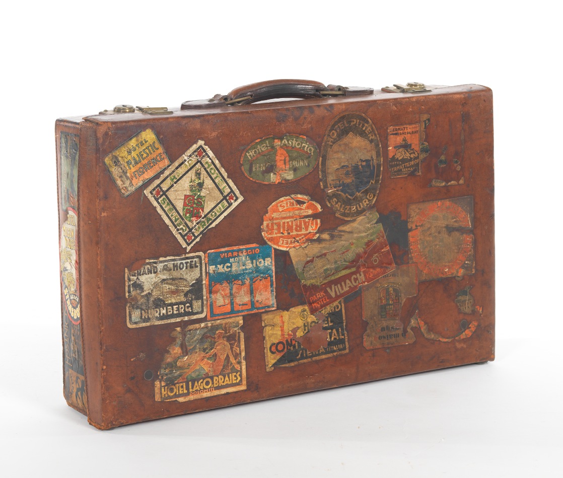 A Vintage Leather Travel Case, 09.21.13, Sold 138