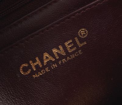 Chia sẻ với hơn 61 về chanel made in italy stamp  cdgdbentreeduvn