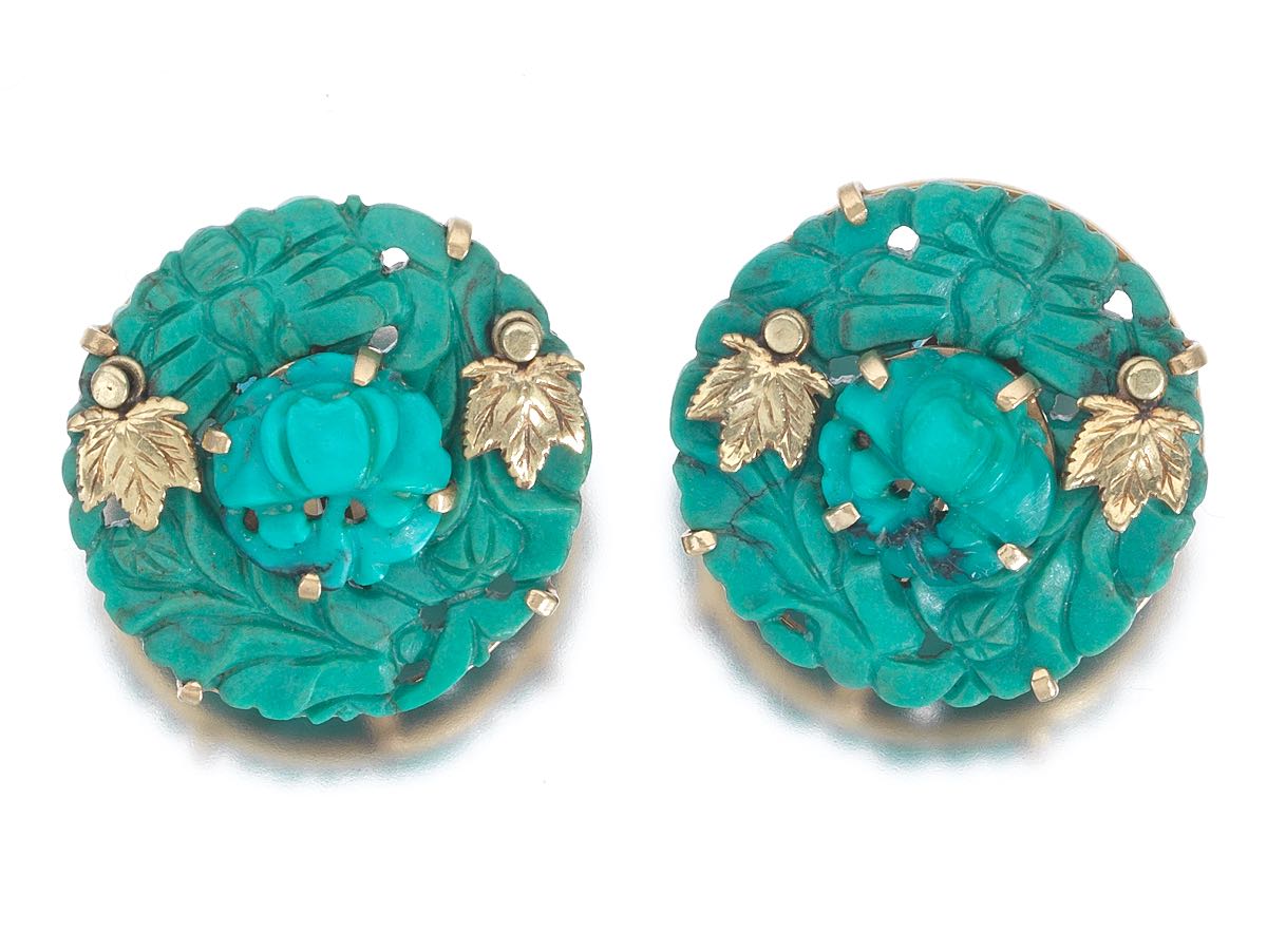 A Pair of Carved Turquoise Clip Earrings , 12.12.14