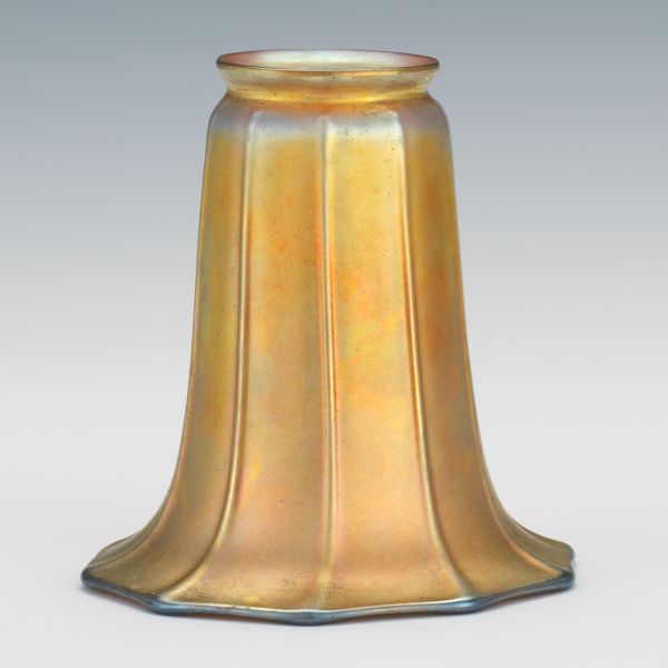 Steuben Aspire Auctions A Steuben Floraform Iridescent Glass Lamp Shade
