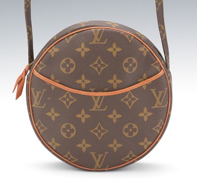 Sold at Auction: Louis Vuitton, Louis Vuitton - LV Circle