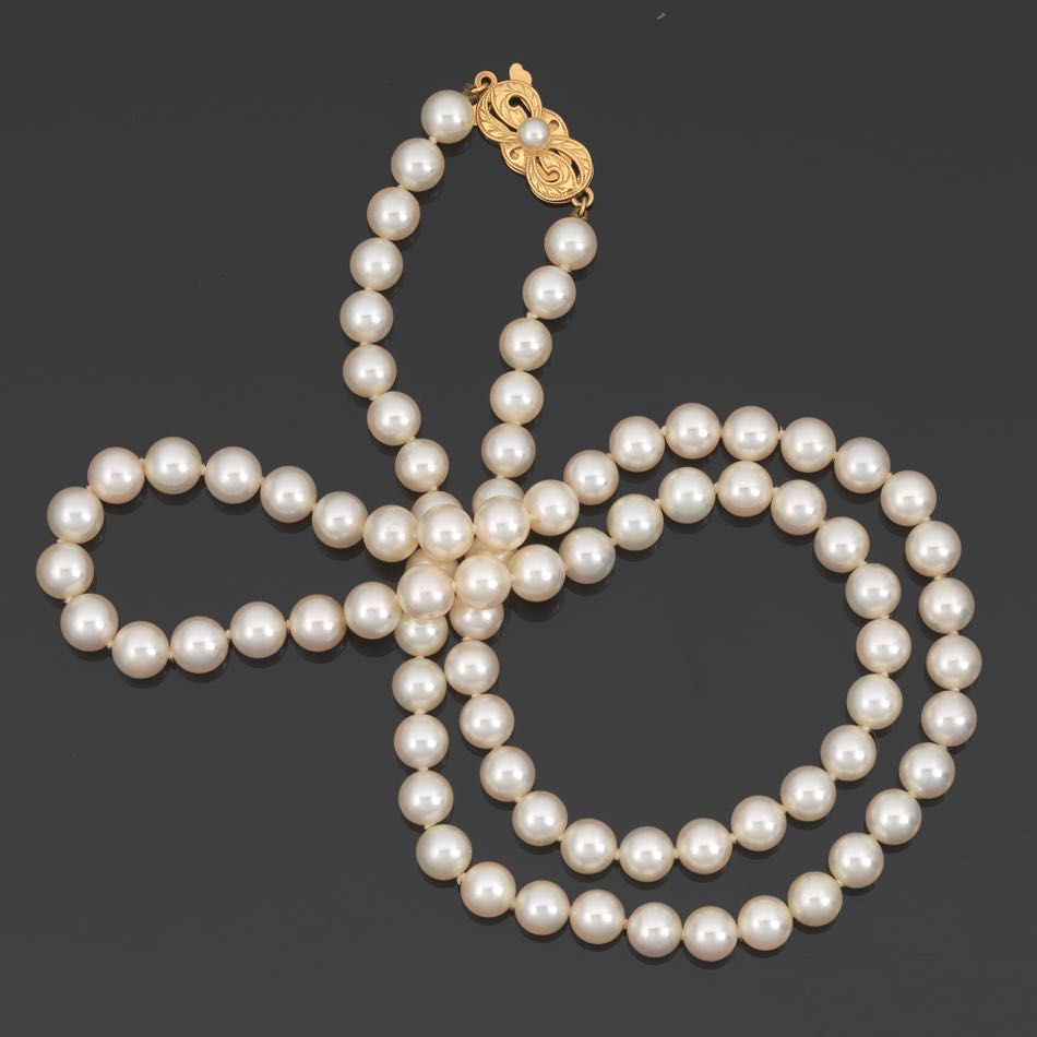 Mikimoto Pearl Necklace , 09.04.15