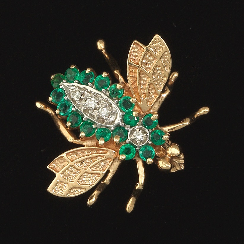 diamond bee pin