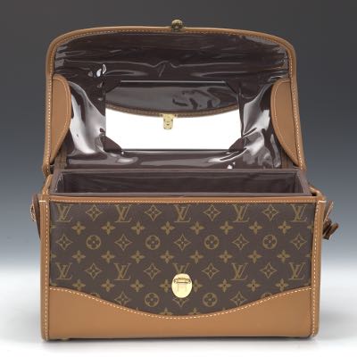 lv makeup box