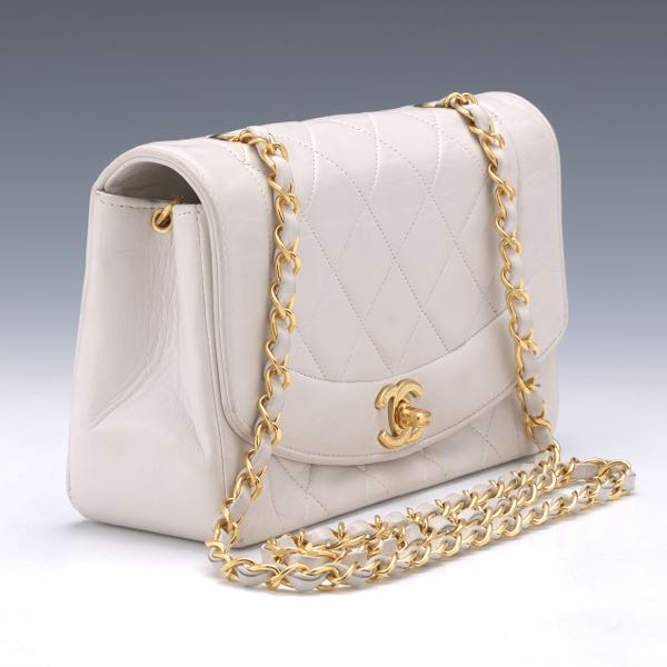 white chanel bag gold chain