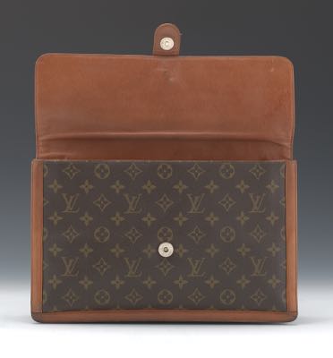 Vintage Louis Vuitton Clutch by French Company , 02.17.18, Sold: $413 Vintage Louis Vuitton Clutch by French Company , 02.17.18, Sold: $413