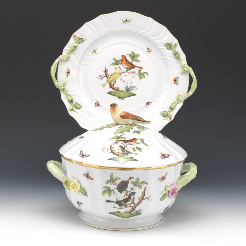 Herend Large Tureen with Cover and Two Handle Platter, "Rothschild