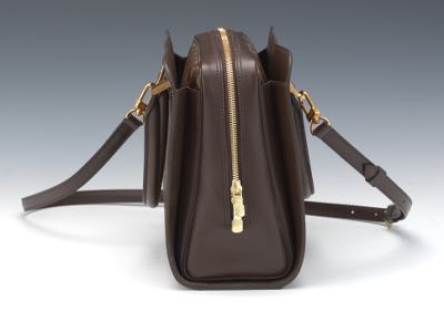 Sold at Auction: Louis Vuitton, Louis Vuitton Damier Ebene Triana Tote