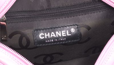 Chanel Cambon Ligne Pochette Reveal. (Christian Louboutin