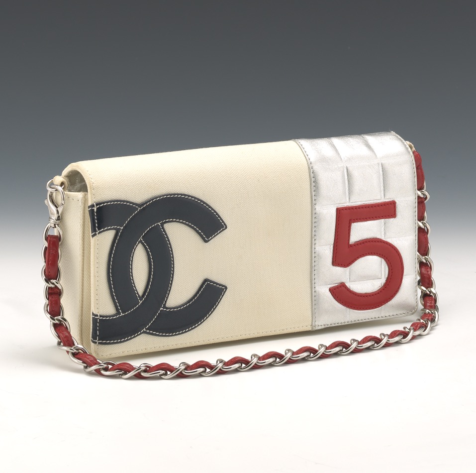 Chanel No. 5 Chain Bag, 2003, 