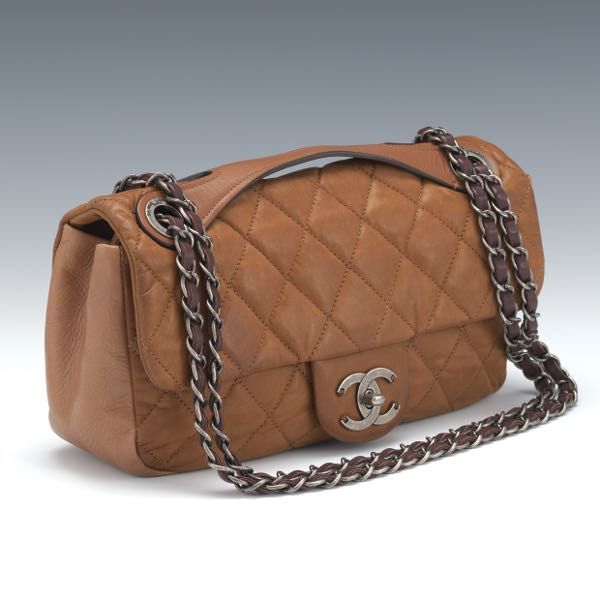 chanel quilted leather classic flap bag