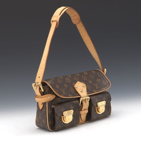 louis vuitton tote with side pockets