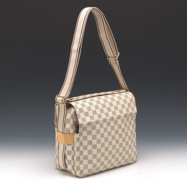 louis vuitton damier azur vanity case price