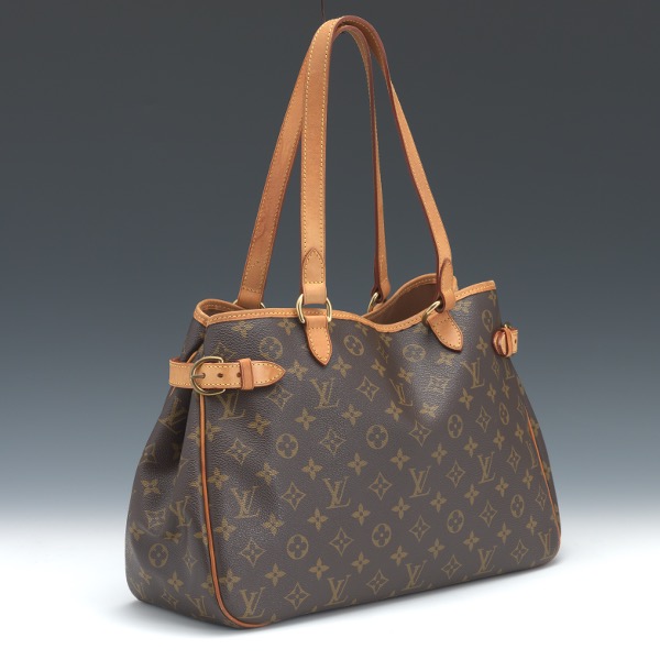 Louis Vuitton Brown And White Monogram Shearling Teddy Speedy Bandoulière  25 Gold Hardware, 2019 Available For Immediate Sale At Sotheby's