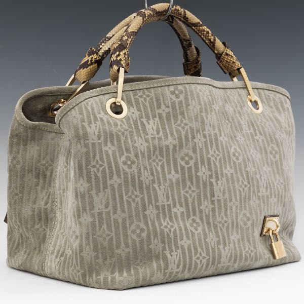 Sold at Auction: Louis Vuitton, LOUIS VUITTON Ltd Edt Inventeur Monogram  Handbag